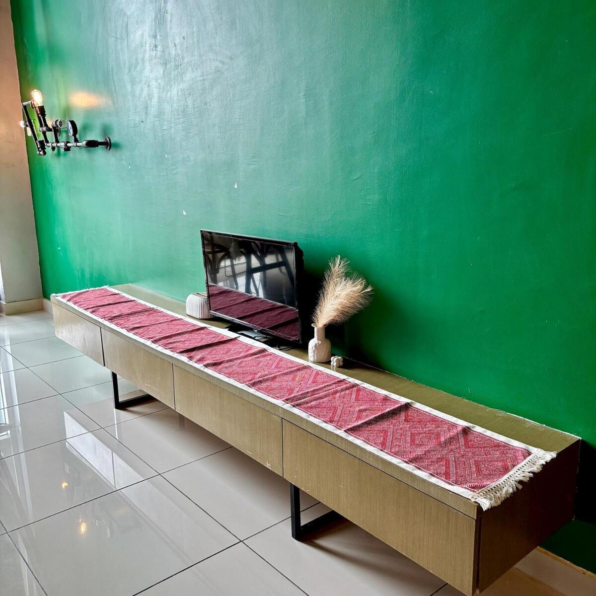 Scott Garden, Old Klang Road Near Mid Valley Apartemen Kuala Lumpur